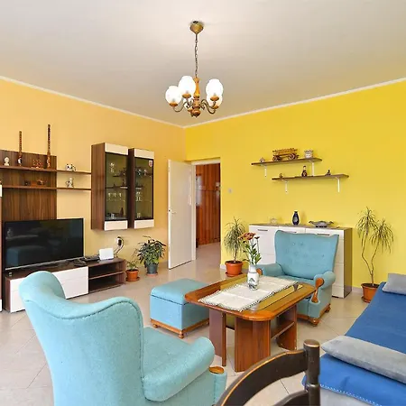 Apartman Snezana 2265 Pula