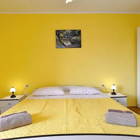Snezana 2265 Apartment Pula