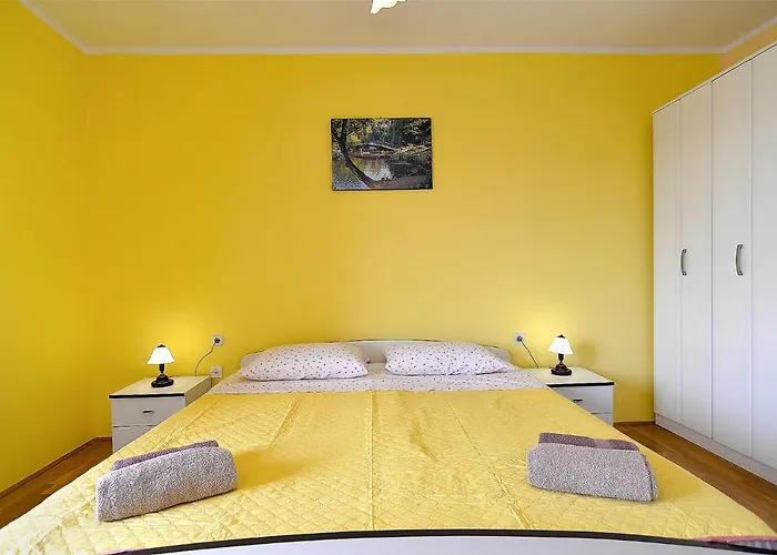 Snezana 2265 Lejlighed Pula