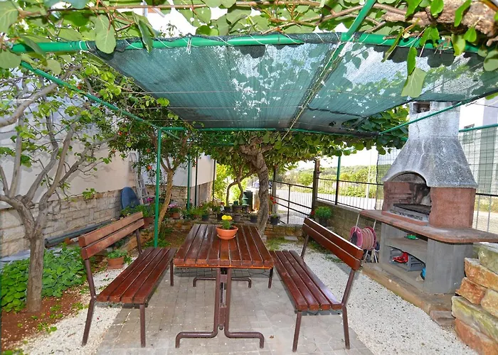 Snezana 2265 Πούλα